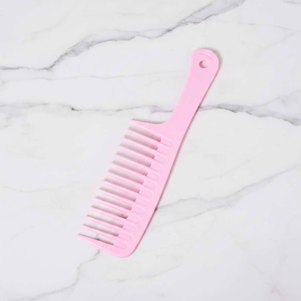 The Essential Detangler: Anti-Static Styling Comb