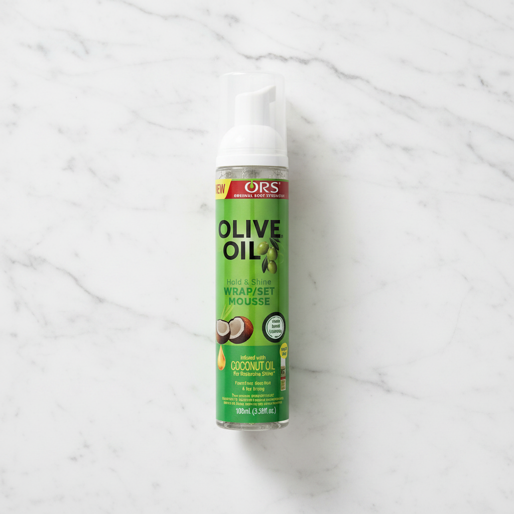 The Defining Glow Mousse: Olive Oil Styling Foam (100ml)